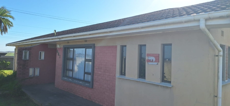 3 Bedroom Property for Sale in Mdantsane Nu 10 Eastern Cape